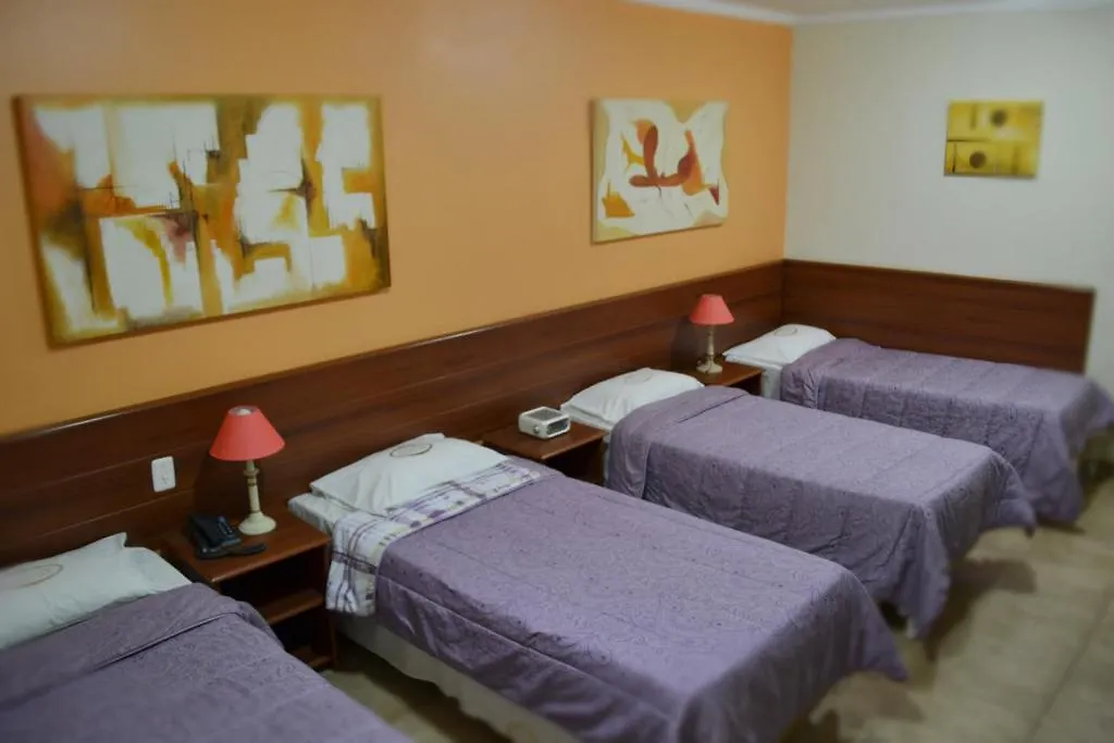 Hotel Valparaiso - Metro Paraiso E 800M Da Av Paulista サンパウロ